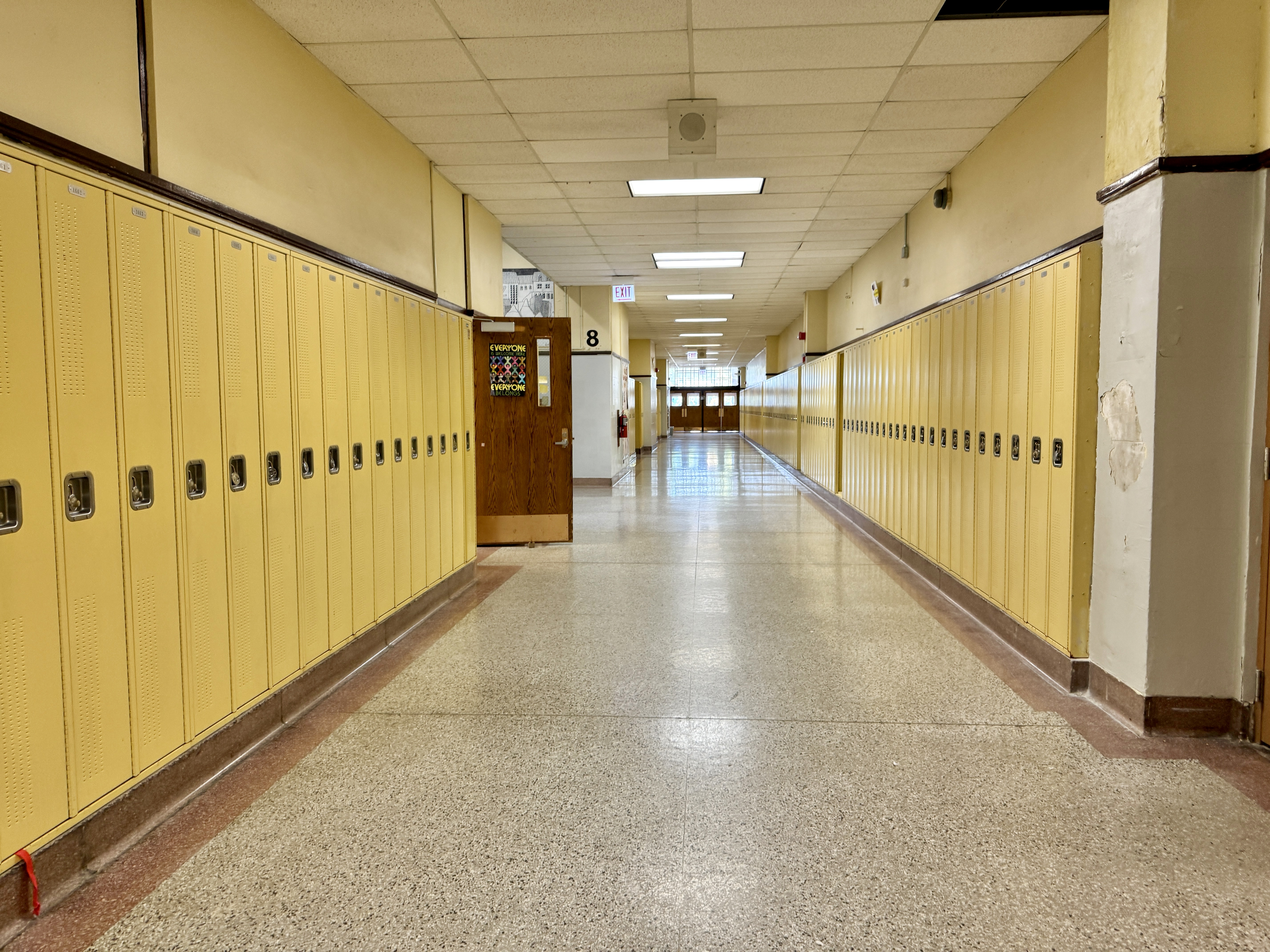 Muurprint in Apeldoorn voor sportschool en zorglocatie